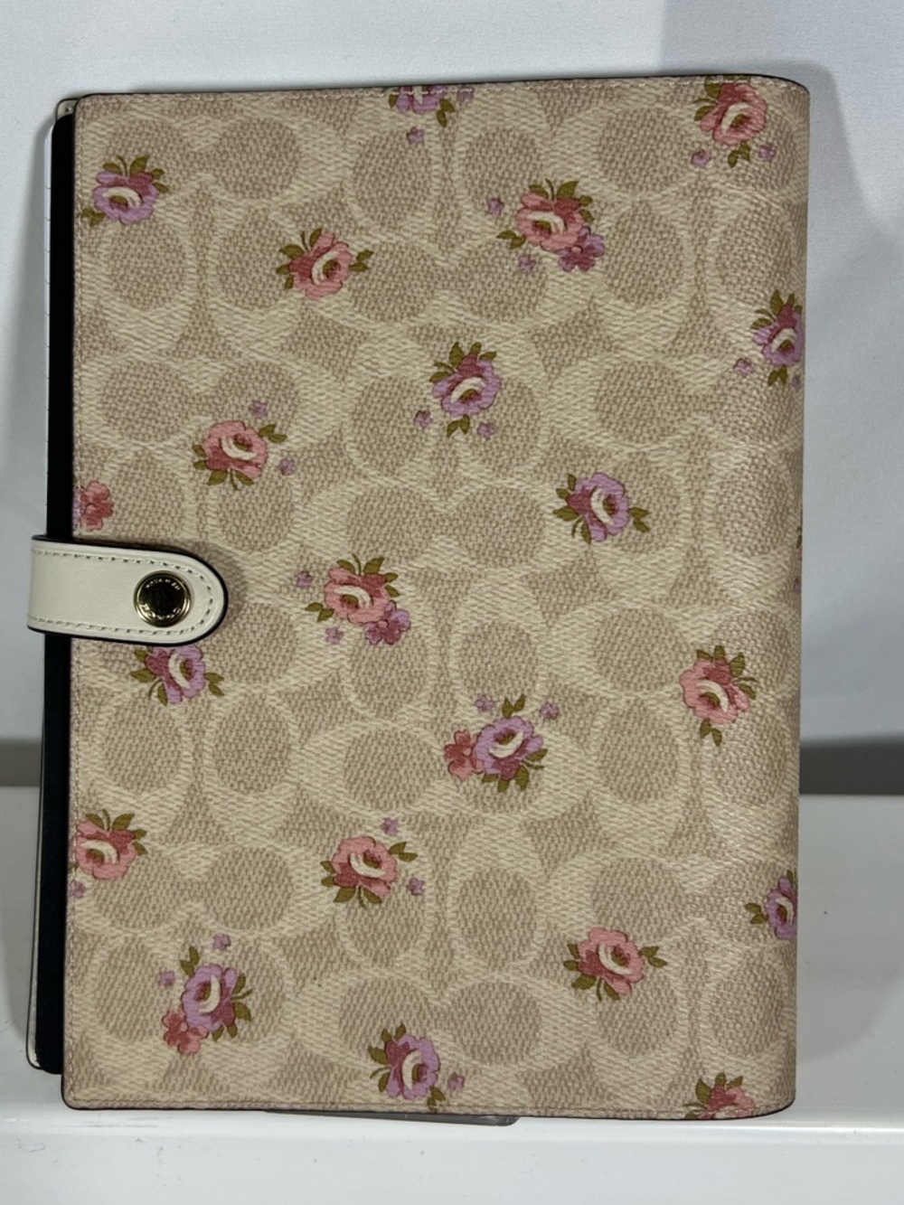 NWT: Coach Floral Signature Notebook Planner Case Canvas - Picture 2 of 10